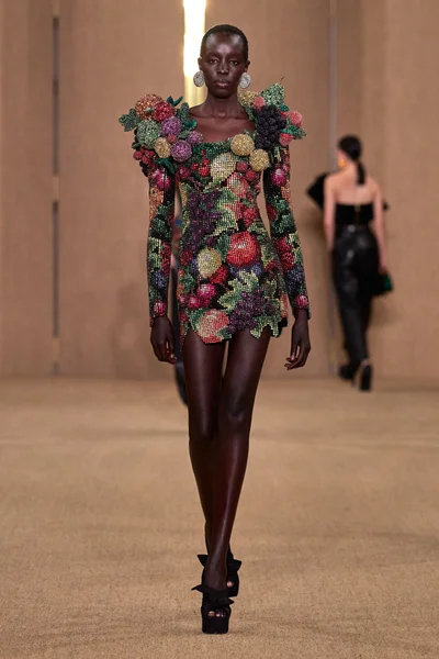 Look 52